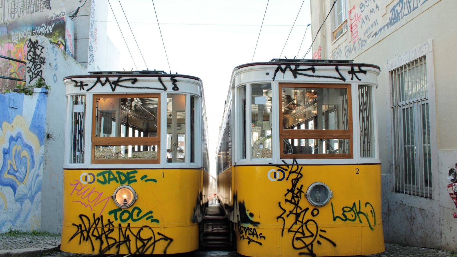 eSIM Portugal : le guide pour rester connecté à Lisbonne, Porto et en Algarve